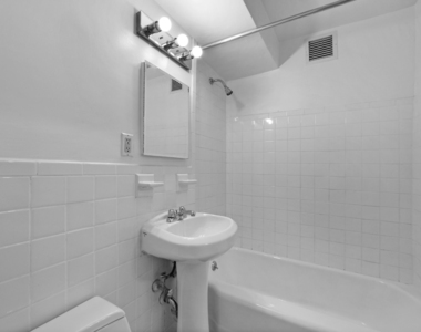 340 East 51st Street - Photo Thumbnail 7