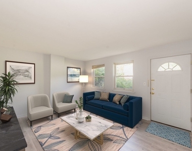 62 King Cole Rd - Photo Thumbnail 3