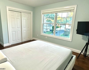 37 Miele Pl - Photo Thumbnail 10