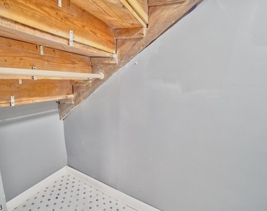 47 Court St - Photo Thumbnail 26