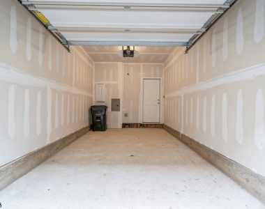 77 Robeson St - Photo Thumbnail 25