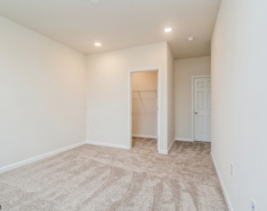 77 Robeson St - Photo Thumbnail 21