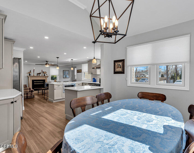 2137 Locust Road - Photo Thumbnail 9