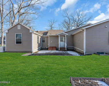 2137 Locust Road - Photo Thumbnail 20