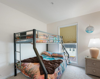 32 Webster Avenue - Photo Thumbnail 14