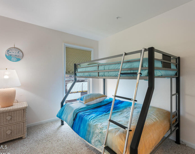 32 Webster Avenue - Photo Thumbnail 13