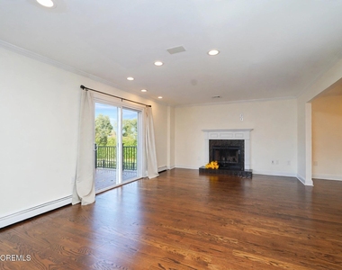 17 Locksley Lane - Photo Thumbnail 19