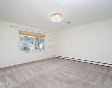 17 Locksley Lane - Photo Thumbnail 34