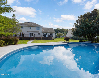 17 Locksley Lane - Photo Thumbnail 52
