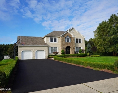 17 Locksley Lane - Photo Thumbnail 2