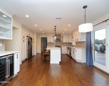 17 Locksley Lane - Photo Thumbnail 17