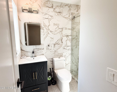 18 Arlyn Drive - Photo Thumbnail 35