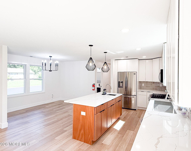 18 Arlyn Drive - Photo Thumbnail 21