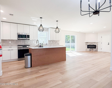 18 Arlyn Drive - Photo Thumbnail 15
