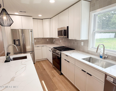 18 Arlyn Drive - Photo Thumbnail 19