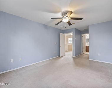 302 Graham Avenue - Photo Thumbnail 13