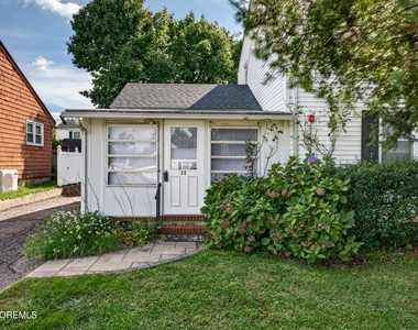 22 Oldfield Place - Photo Thumbnail 3