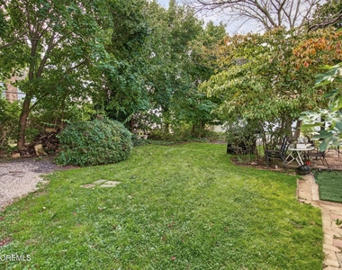 22 Oldfield Place - Photo Thumbnail 7