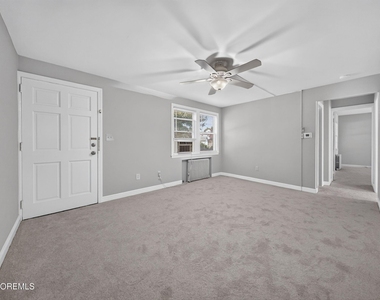 22 Oldfield Place - Photo Thumbnail 17