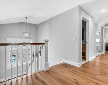 44 Cowart Avenue - Photo Thumbnail 38