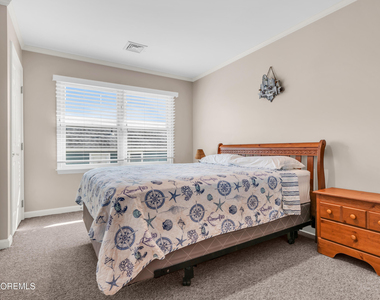 102 W Spray Way - Photo Thumbnail 25