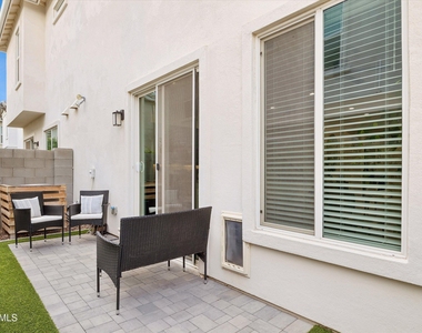 17426 N 49th Street - Photo Thumbnail 30