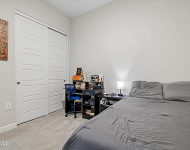 17426 N 49th Street - Photo Thumbnail 24