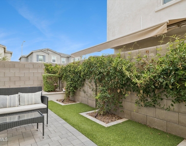17426 N 49th Street - Photo Thumbnail 32