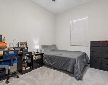 17426 N 49th Street - Photo Thumbnail 23