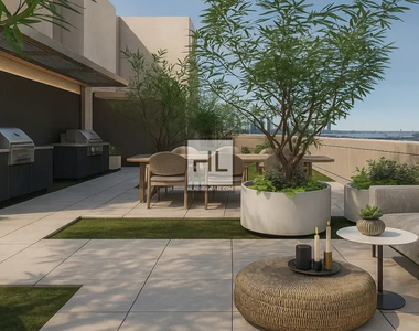 Saint Marks Place - Photo Thumbnail 13