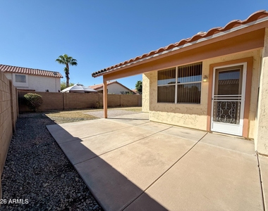 9765 W Yukon Drive - Photo Thumbnail 30