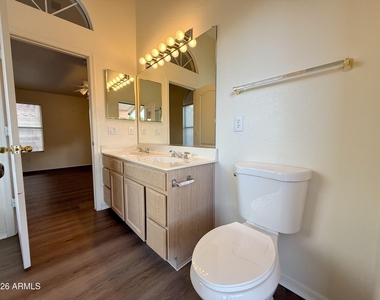 9765 W Yukon Drive - Photo Thumbnail 20