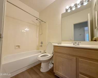 9765 W Yukon Drive - Photo Thumbnail 24