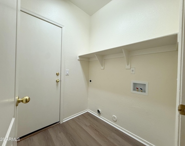 9765 W Yukon Drive - Photo Thumbnail 27