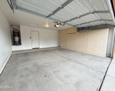 9765 W Yukon Drive - Photo Thumbnail 34