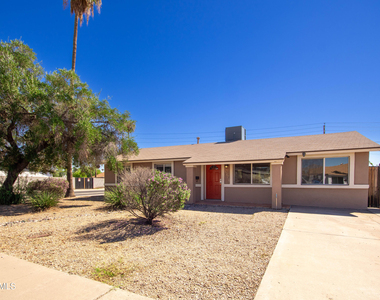 3525 E Hearn Road - Photo Thumbnail 1
