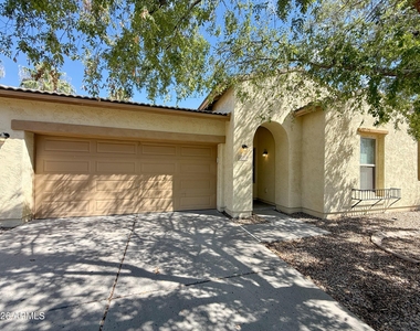 7213 N 72nd Drive - Photo Thumbnail 2