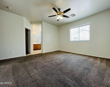 5620 W Ellis Drive - Photo Thumbnail 14