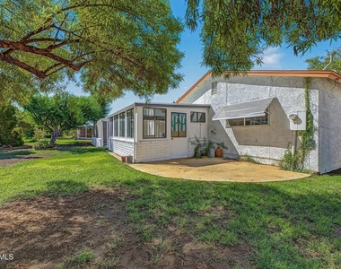 10123 N 96th Avenue - Photo Thumbnail 26