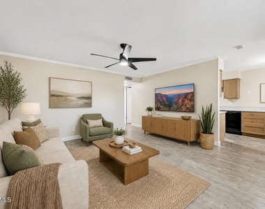 10123 N 96th Avenue - Photo Thumbnail 1