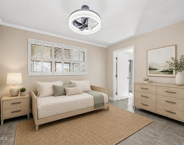 10123 N 96th Avenue - Photo Thumbnail 15