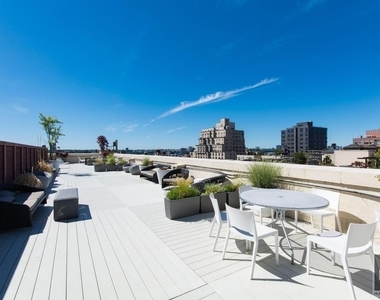 West 91st Street - Photo Thumbnail 4