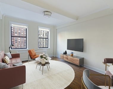 West 70th Street - Photo Thumbnail 3