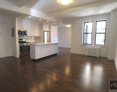 West 68 Street - Photo Thumbnail 1