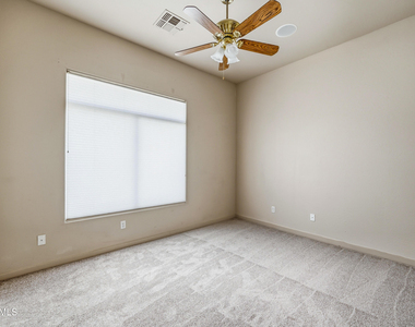 2219 E Valencia Drive - Photo Thumbnail 21