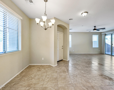 2520 E Boston Street - Photo Thumbnail 10