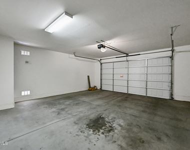 2414 E Hazeltine Way - Photo Thumbnail 25