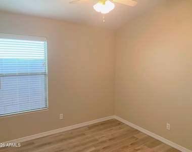 1723 E Erie Street - Photo Thumbnail 15
