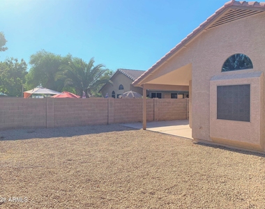 1723 E Erie Street - Photo Thumbnail 20