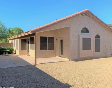 1723 E Erie Street - Photo Thumbnail 21